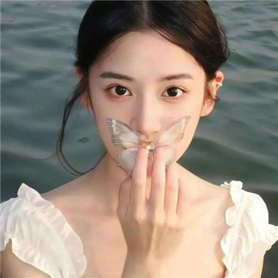 伯爵夫人的耳环